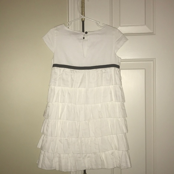 Baby Gap White Ruffle Dress, 5T - Picture 5 of 5
